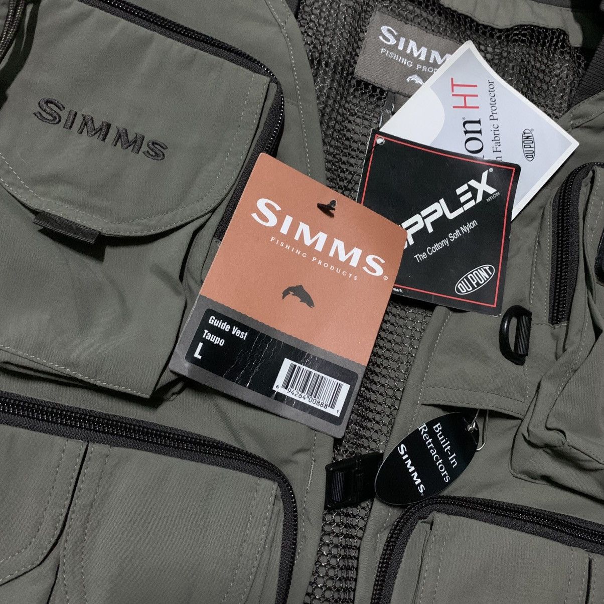 Simms Simms Guide Taupo Fly Fishing Vest Size US L / EU 52-54 / 3 - 4 Thumbnail