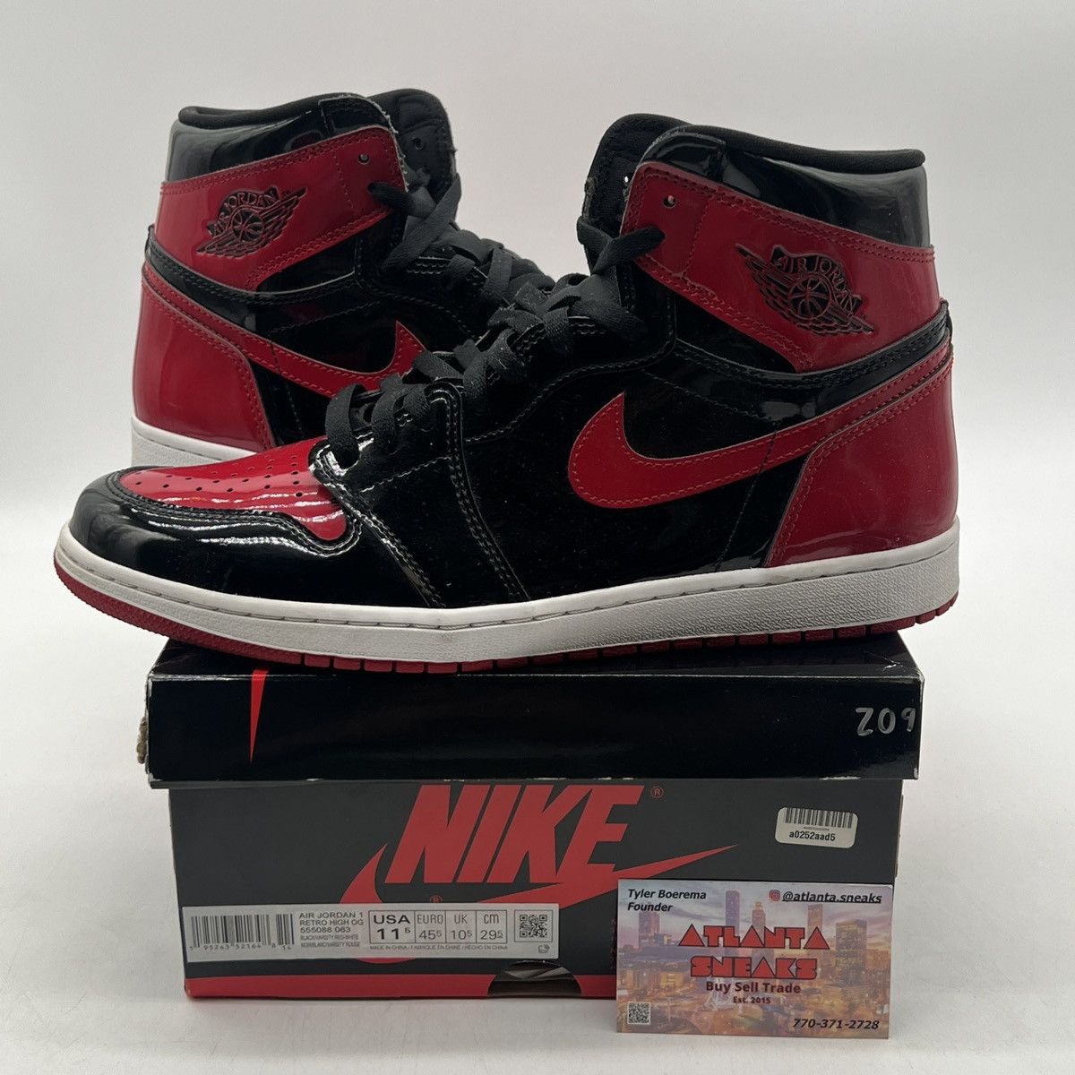Air Jordan 1 high patent bred