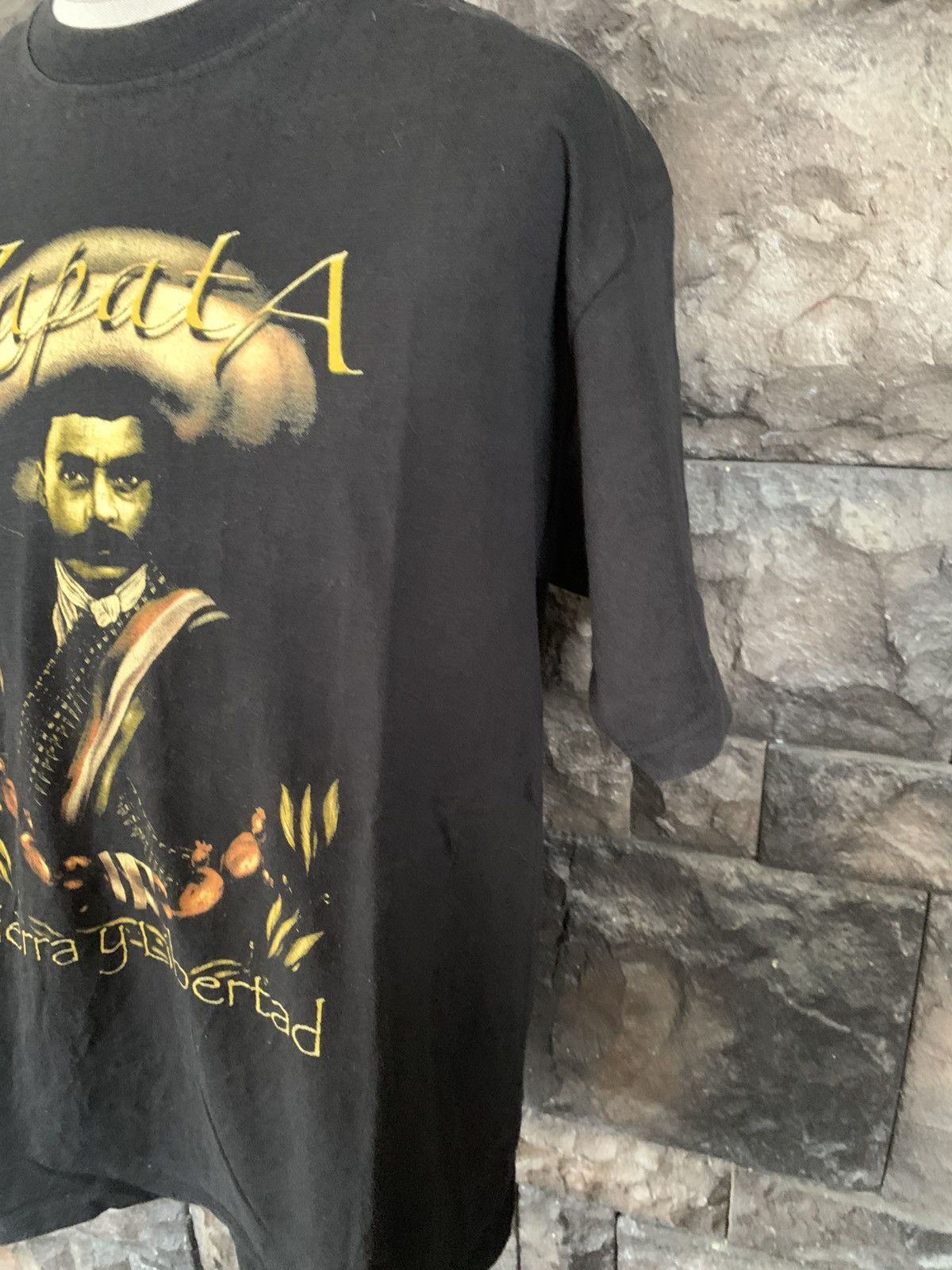 Vintage Vintage Emilliano Zapata T shirt Size US L / EU 52-54 / 3 - 3 Thumbnail