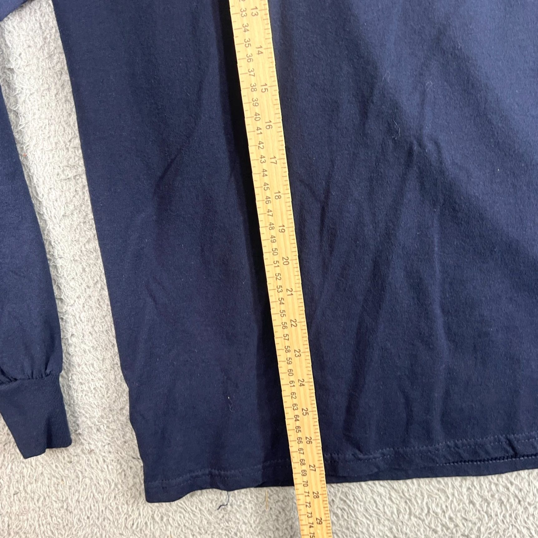 Gildan VINTAGE Illinois Shirt Men L Blue Long Sleeve Gildan Logo Embroidered 90s Hip Hop Classic CottonBlend Pullover/Crew Neck Size US L / EU 52-54 / 3 - 6 Thumbnail