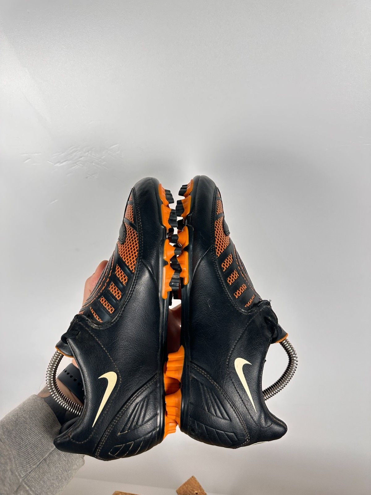 Nike Vintage Nike Total 90 Soccer Boots Leather Size US9.5 Size US 9.5 / EU 42-43 - 6 Thumbnail