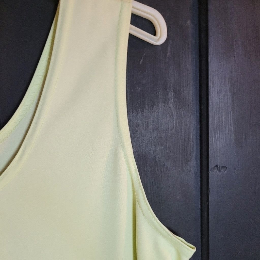 DressCamp Dressbarn womens, nwot, 1x, Silky tank top. Size XXS / US 00 / IT 34 - 4 Thumbnail