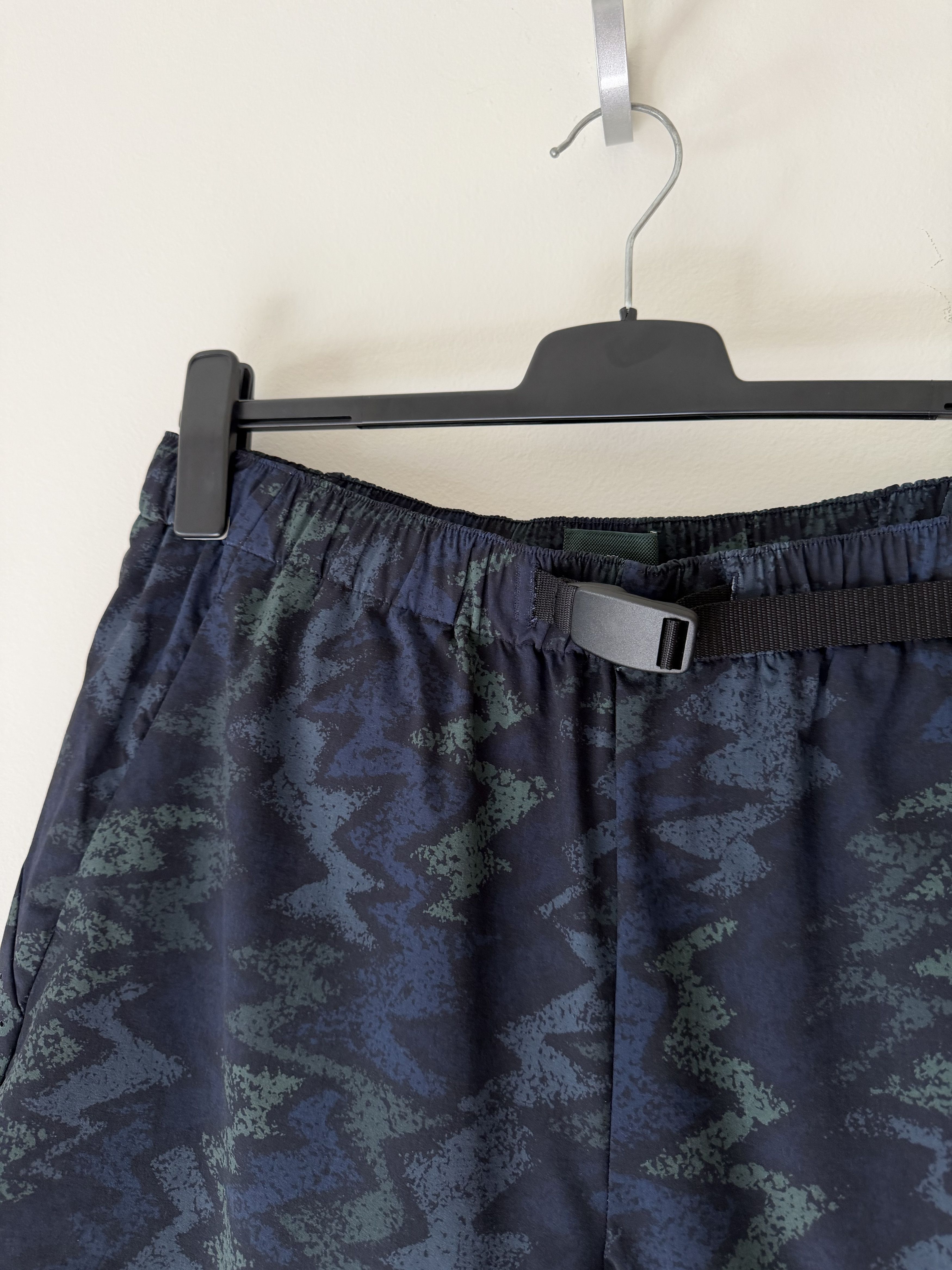 Aime Leon Dore Aime Leon Dore Golf Performance Shorts in Navy Green Size US 34 / EU 50 - 2 Thumbnail