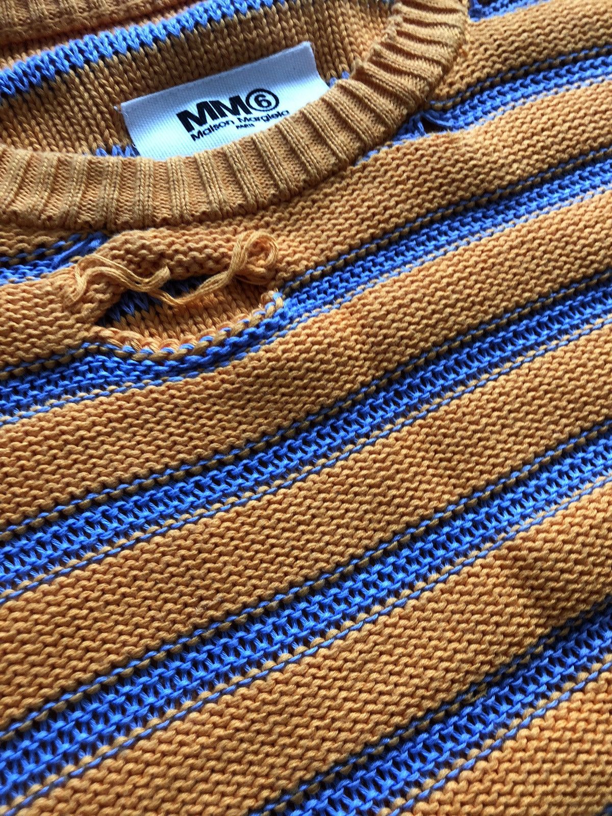 MM6 SOLD Maison Margiela MM6 distressed knit Size M / US 6-8 / IT 42-44 - 2 Thumbnail