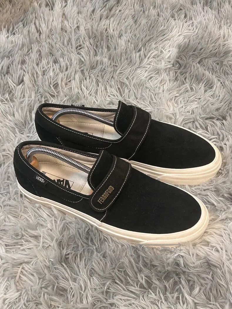 Fear of God Fear of God Co-branded black and silver graduation items Size US 10 / EU 43 - 1 Thumbnail