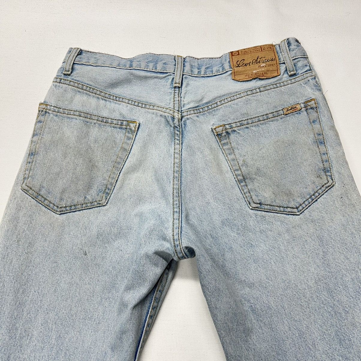 Levi's × Vintage Levis Jeans Blue Signature Corte Regular Work Distressed Rip Size US 32 / EU 48 - 12 Thumbnail