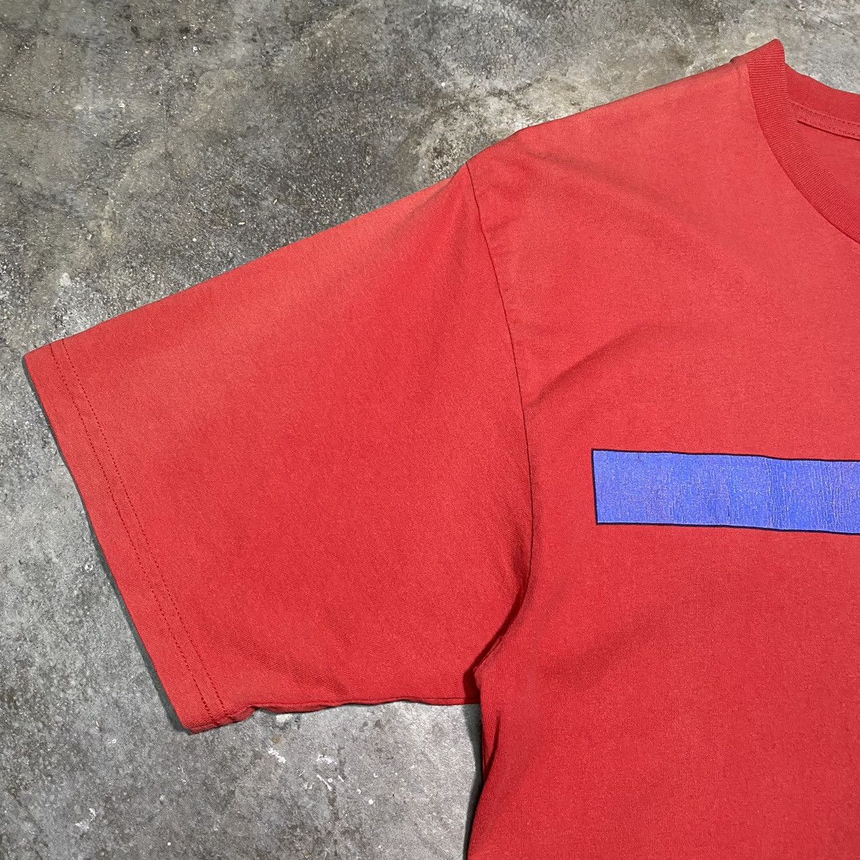 Nike × Vintage Vintage y2k Nike Court sunfade T Shirt Size US M / EU 48-50 / 2 - 6 Thumbnail