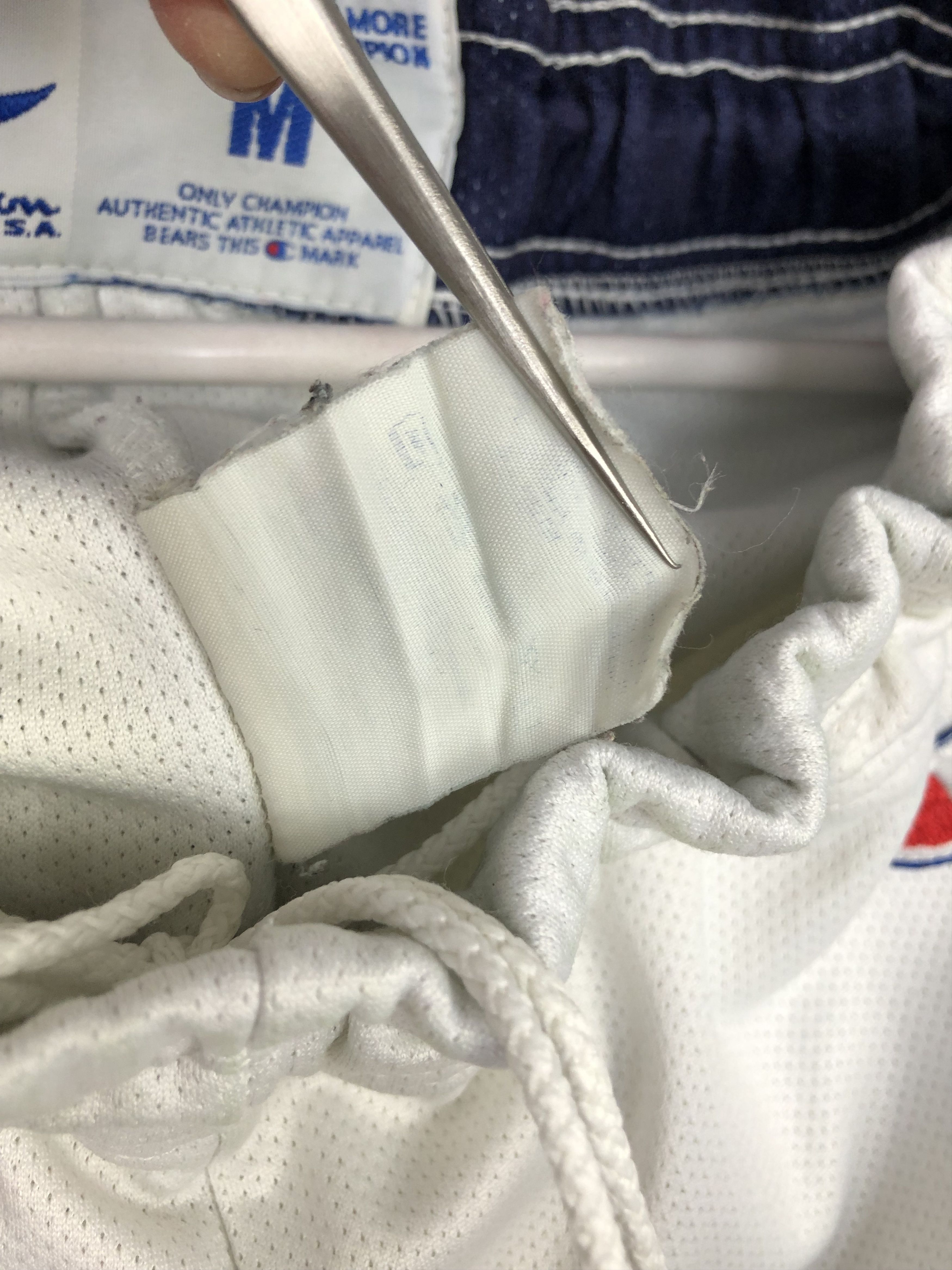 Champion Vintage 90's Champion Dallas Mavericks NBA Shorts M Size US 32 / EU 48 - 10 Thumbnail