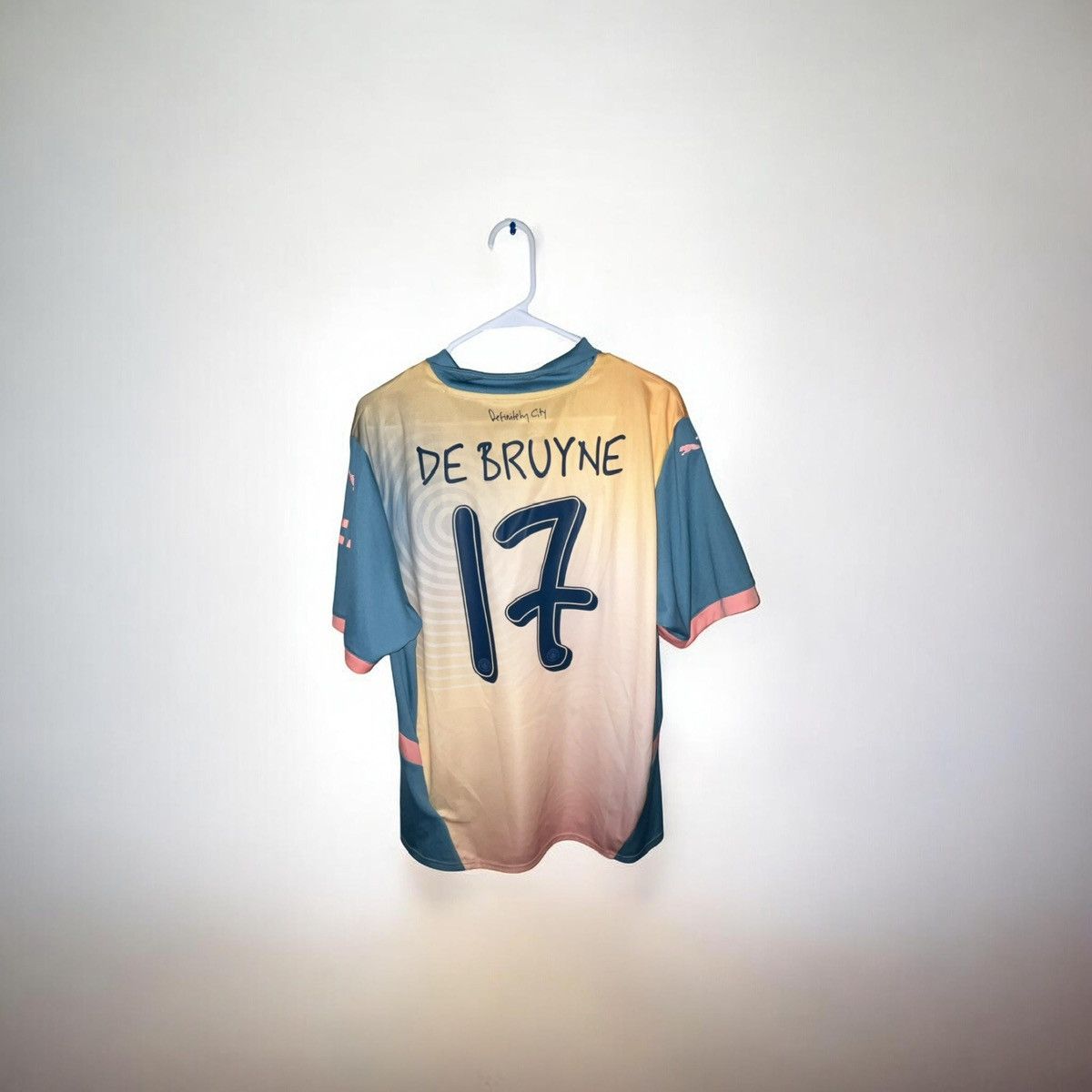 Puma Man City X Oasis 2024 Size US XL / EU 56 / 4 - 1 Thumbnail