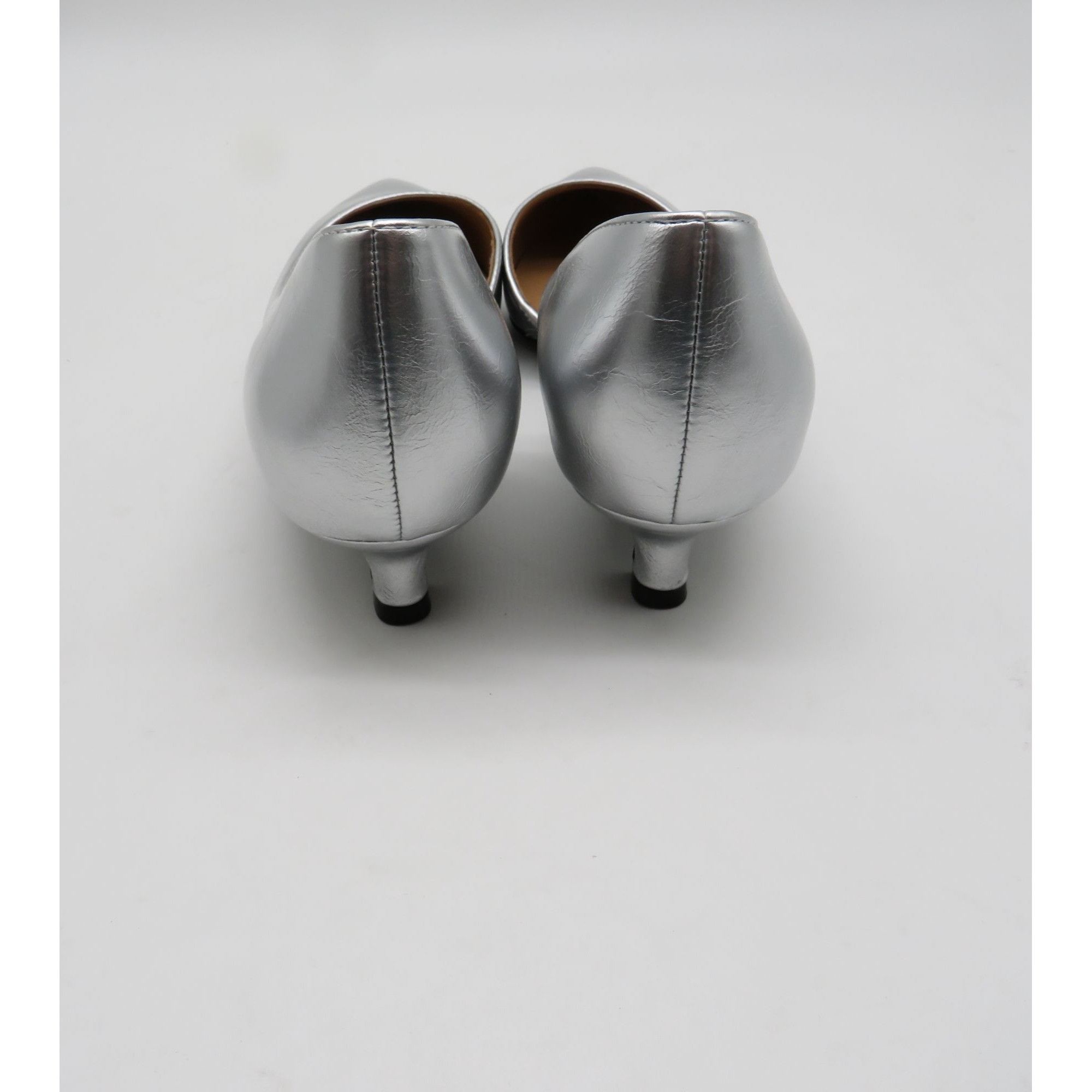 Naturalizer Naturalizer Gallant Women's Silver Kitten Heel Pumps Size 5 Size US 5 / IT 35 - 6 Thumbnail