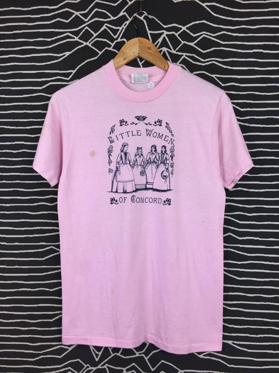 Hanes × Vintage Vtg 80s Little woman Of Concord Single Stitch Tee Size US M / EU 48-50 / 2 - 2 Thumbnail