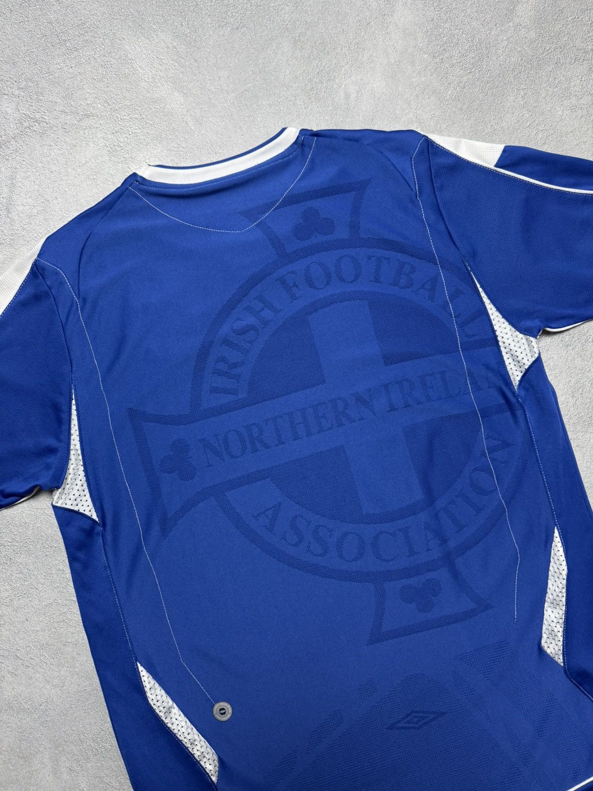 Umbro Northern Ireland 2006 2007 Away Shirt Soccer Jersey Umbro Size US M / EU 48-50 / 2 - 11 Thumbnail