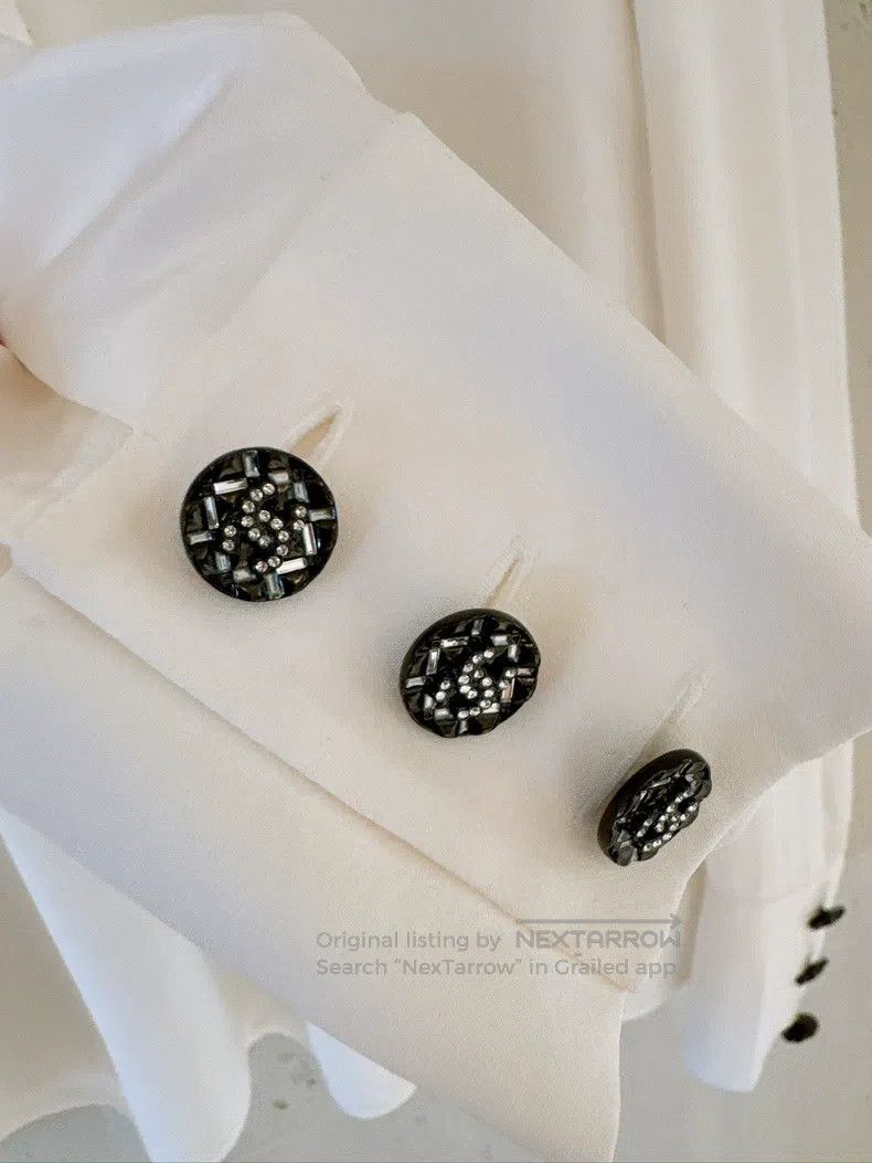 Chanel Chanel Deep V diamond silk shirt Size XXS / US 00 / IT 34 - 6 Thumbnail