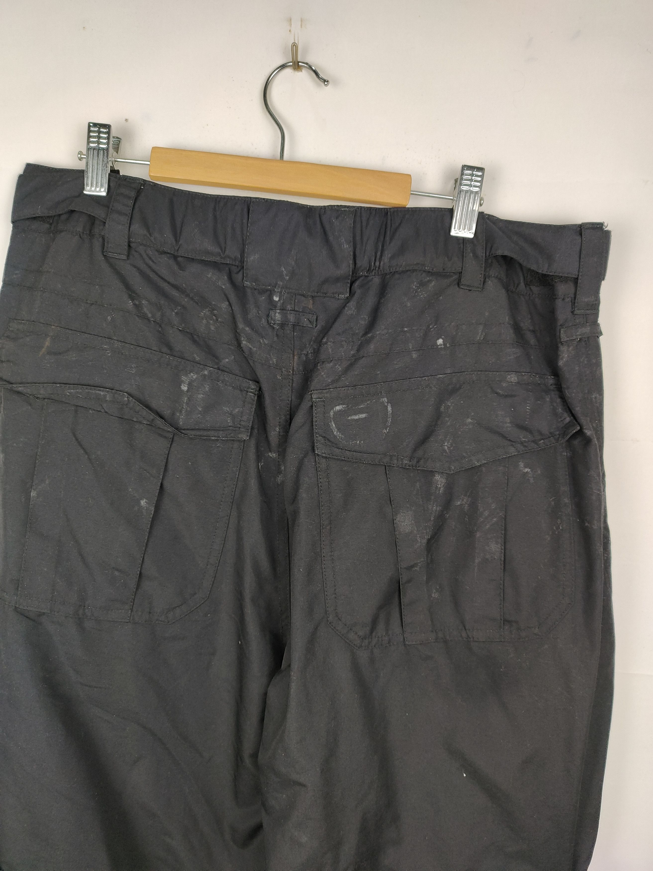 Quiksilver Quiksilver Squadron men's black snowboard pant Size US 34 / EU 50 - 6 Thumbnail