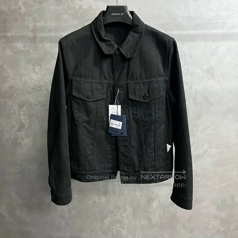 Louis Vuitton Louis Vuitton Black solid print denim jacket Size US S / EU 44-46 / 1 - 1 Thumbnail