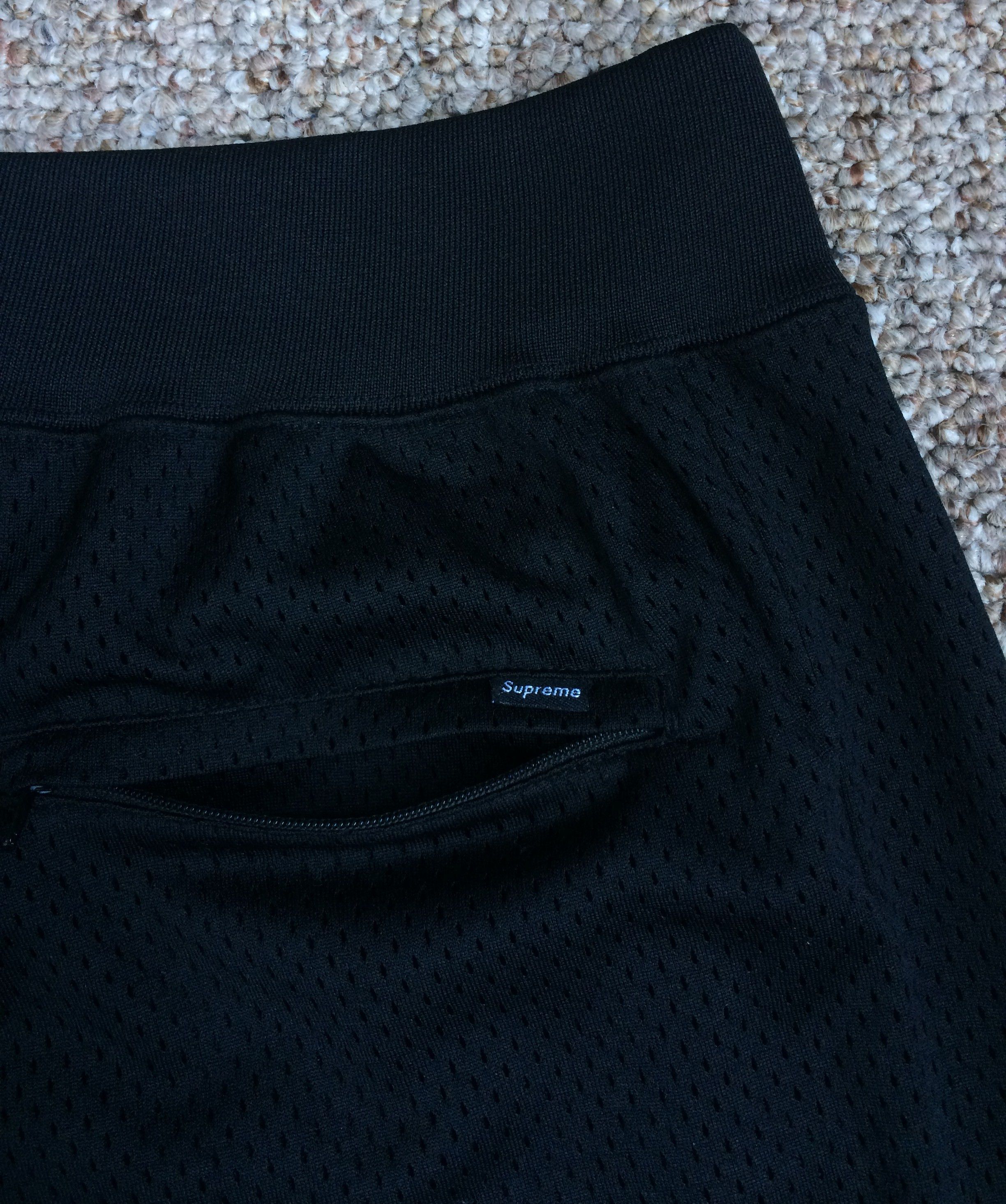 Supreme NEW S/S 2018 Supreme Bolt Shorts XL Size US 34 / EU 50 - 7 Thumbnail
