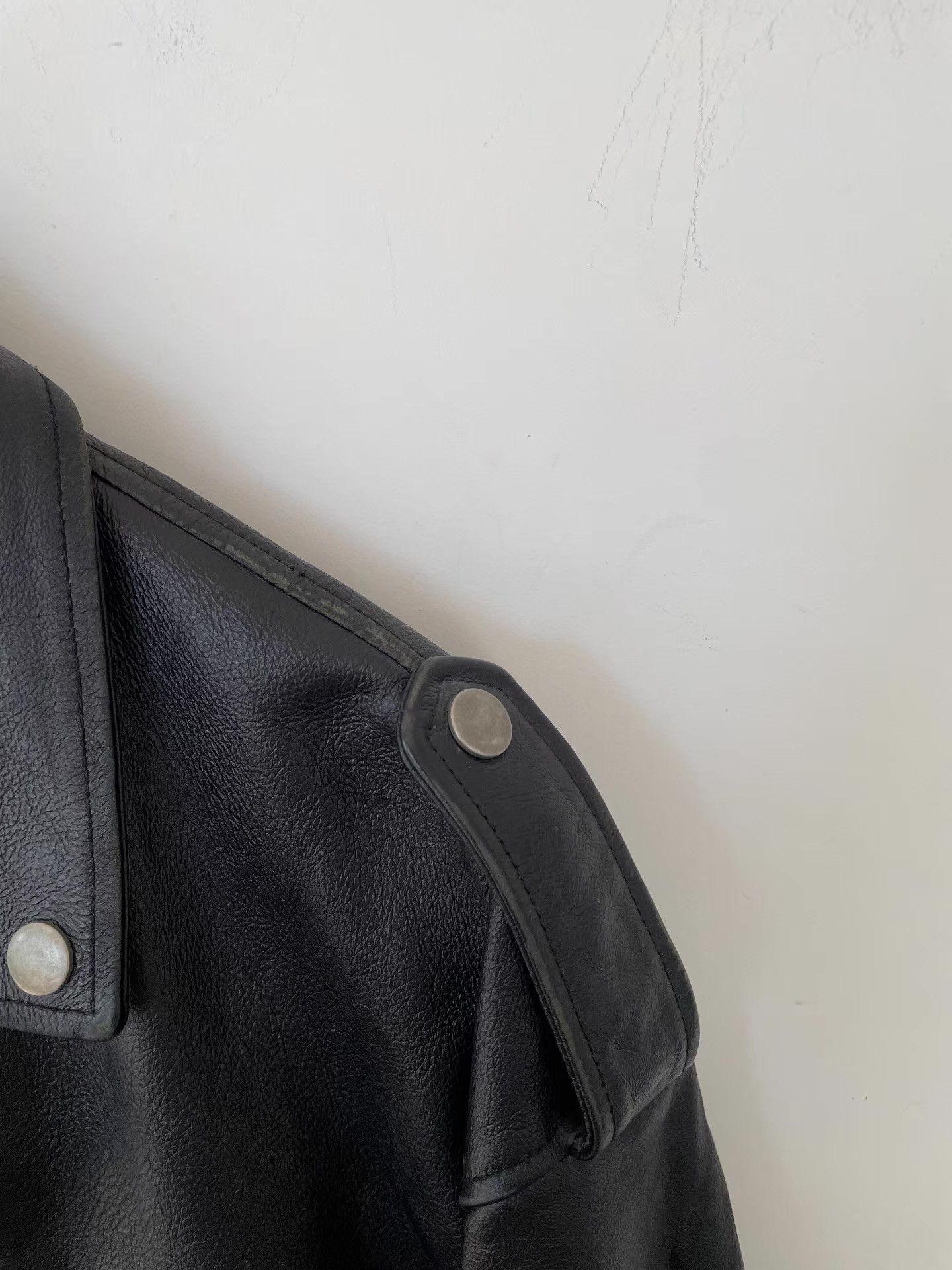 Balenciaga Balenciaga 17FW Men's VintageWashed Biker Leather Jacket Ｑ21 Size US L / EU 52-54 / 3 - 6 Thumbnail