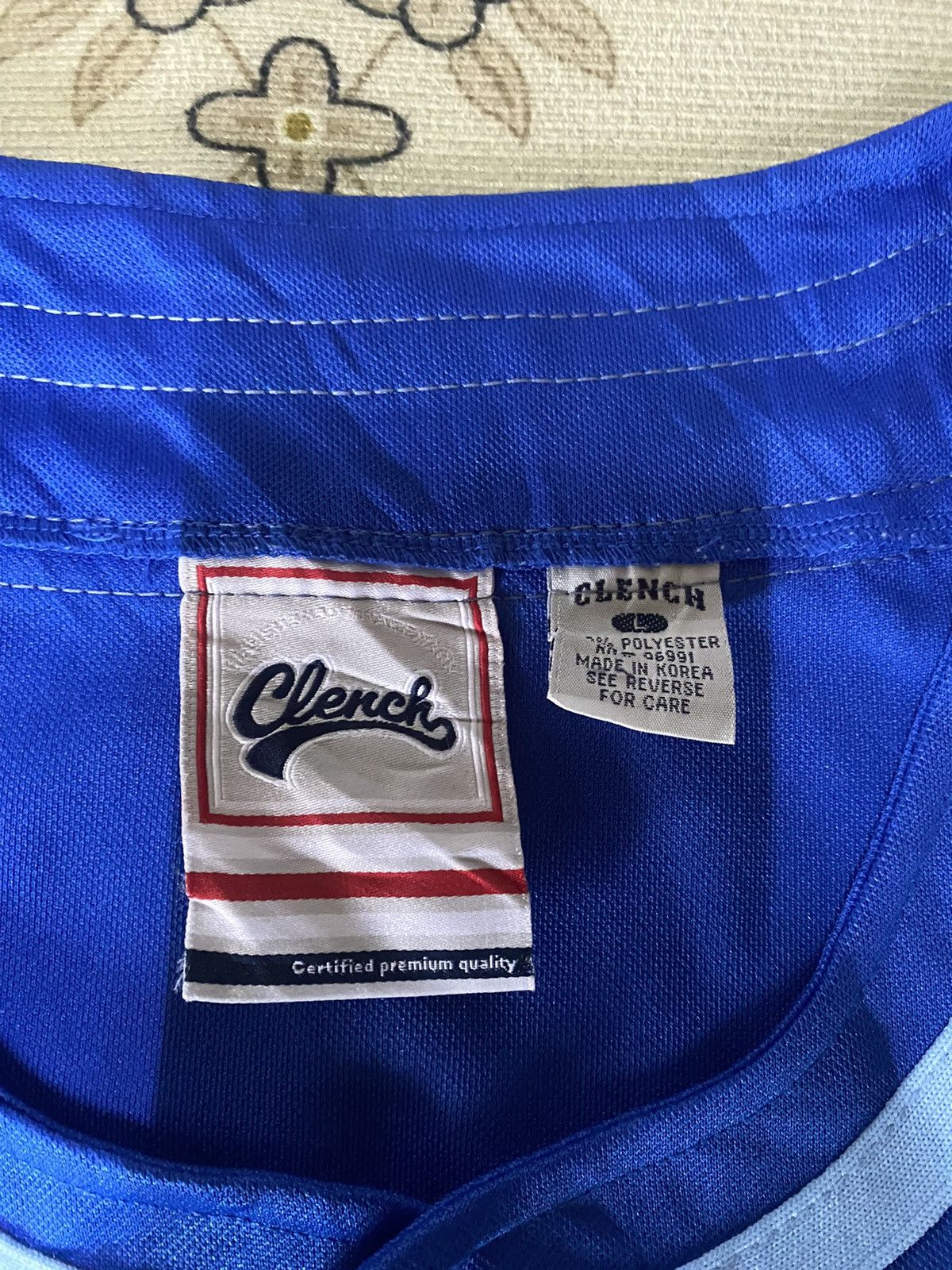 Clench 🔥RARE🔥🔥Vintage Clench Undefeated Jersey Size US XL / EU 56 / 4 - 8 Thumbnail