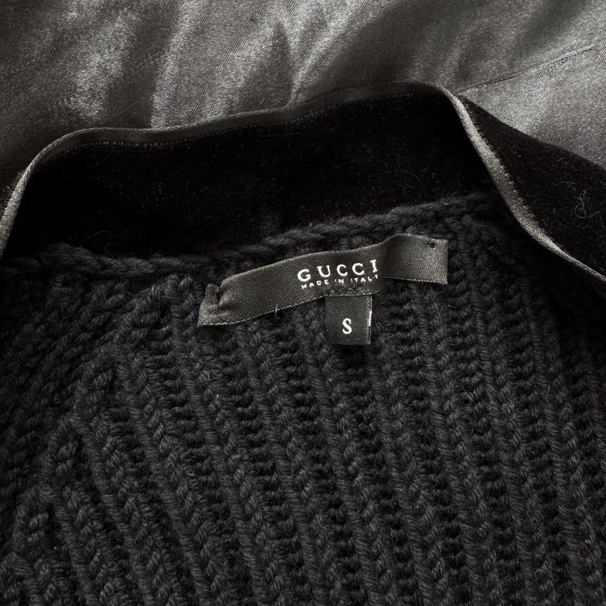 Gucci × Tom Ford Tom Ford for Gucci 90s Runway Cropped Knit sweater Size S / US 4 / IT 40 - 9 Thumbnail