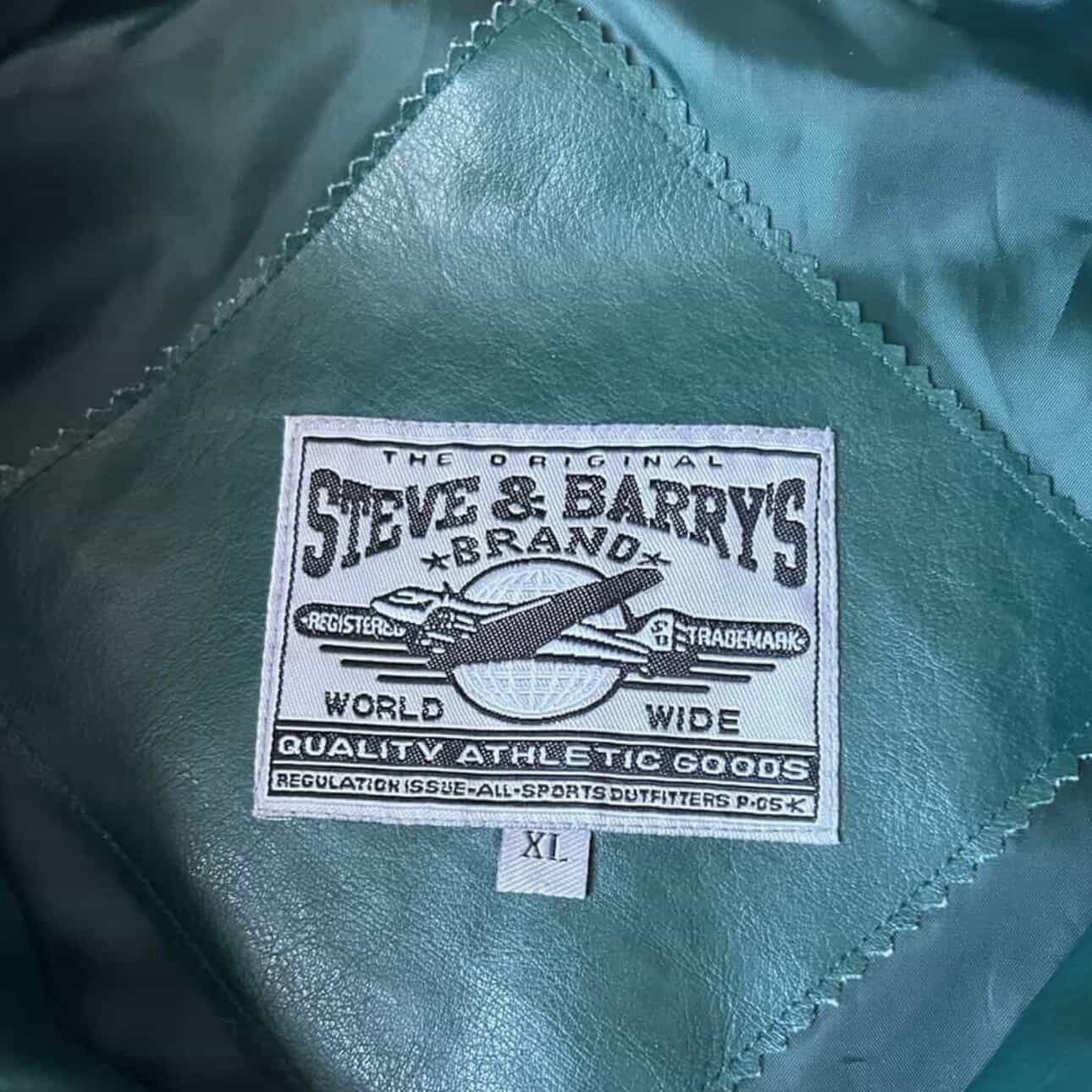 Vintage Vintage Michigan State Leather Jacket Size US XL / EU 56 / 4 - 2 Thumbnail