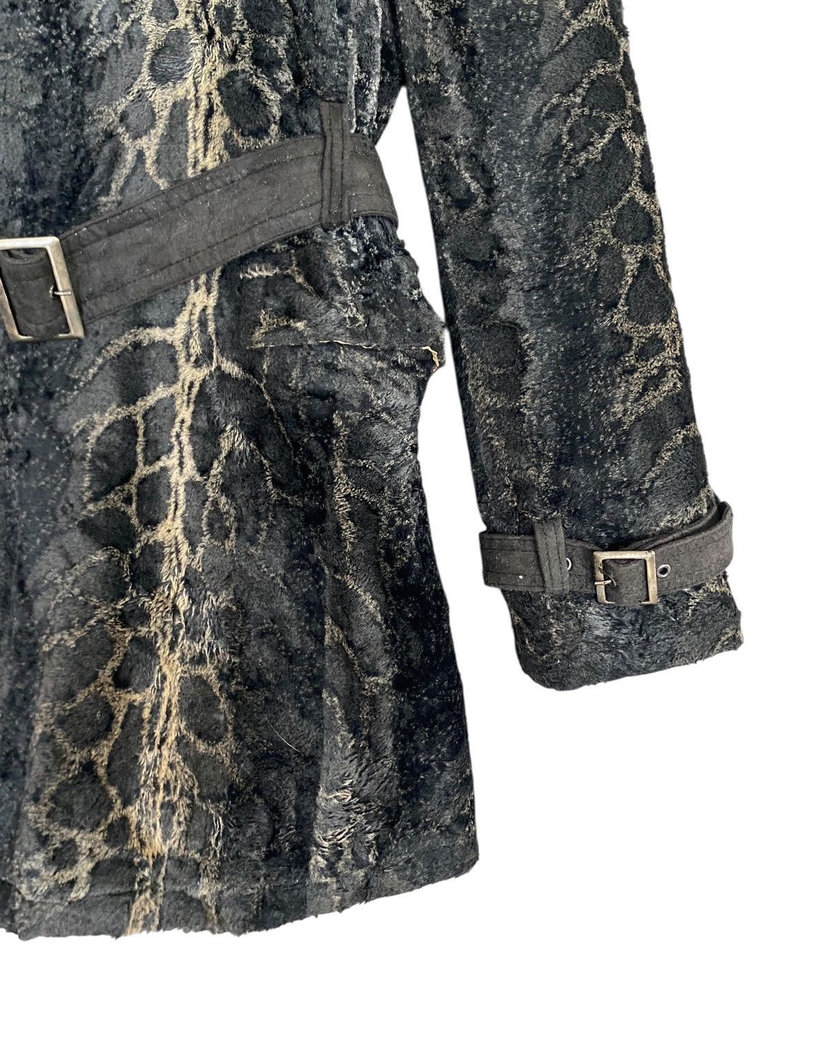 Tornado Mart Very Rare Vintage Tornado Mart Snake Skin Velvet Parka 1990s Size US L / EU 52-54 / 3 - 8 Thumbnail