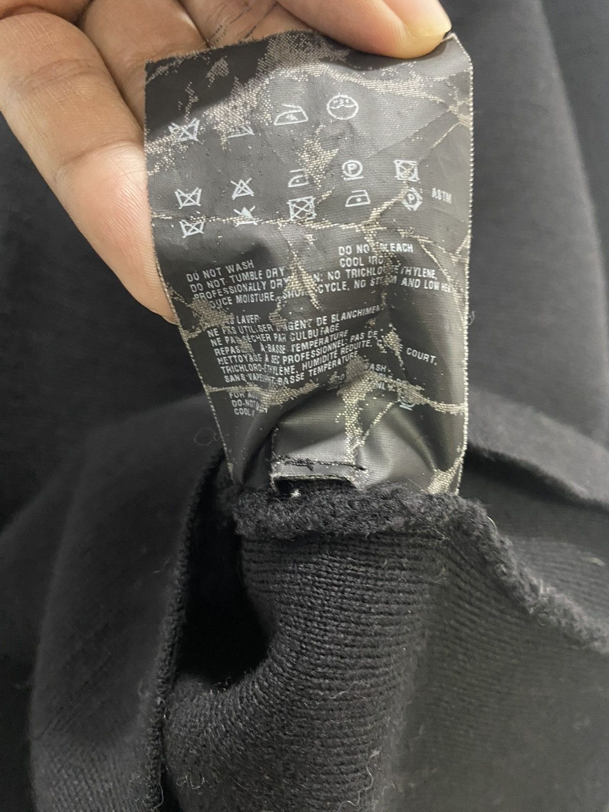 Prada VINTAGE Y2K PRADA SWEATER . PULL OVER . HALF ZIPPER Size US M / EU 48-50 / 2 - 5 Thumbnail