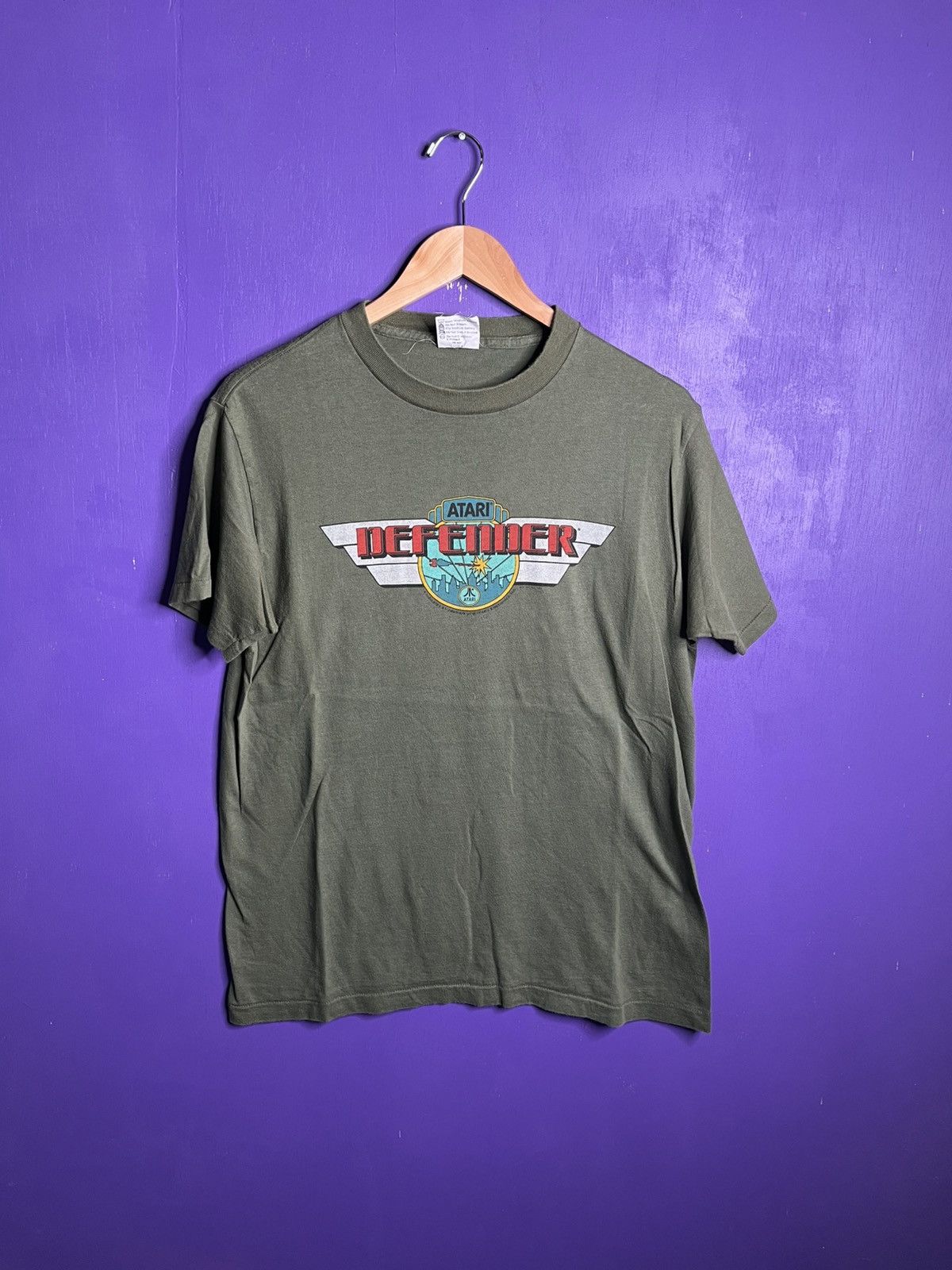 Vintage Vintage 1982 Atari defender game promo t-shirt Size US L / EU 52-54 / 3 - 1 Thumbnail