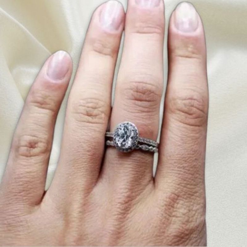 Other Oval Halo Moissanite 1.5 CT Wedding Set Ring Silver 9 NWT Size ONE SIZE - 4 Thumbnail