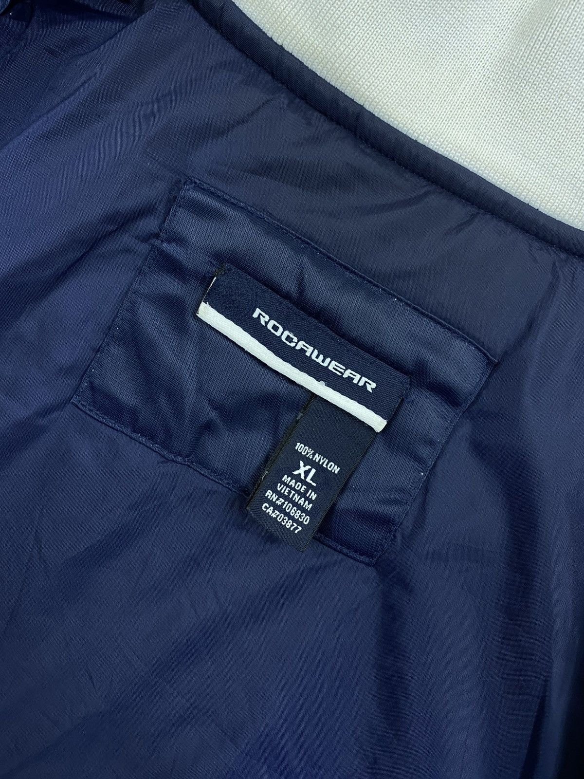 Rocawear Vintage Rocawear Big Logo Bomber Jacket Size US XXL / EU 58 / 5 - 10 Thumbnail