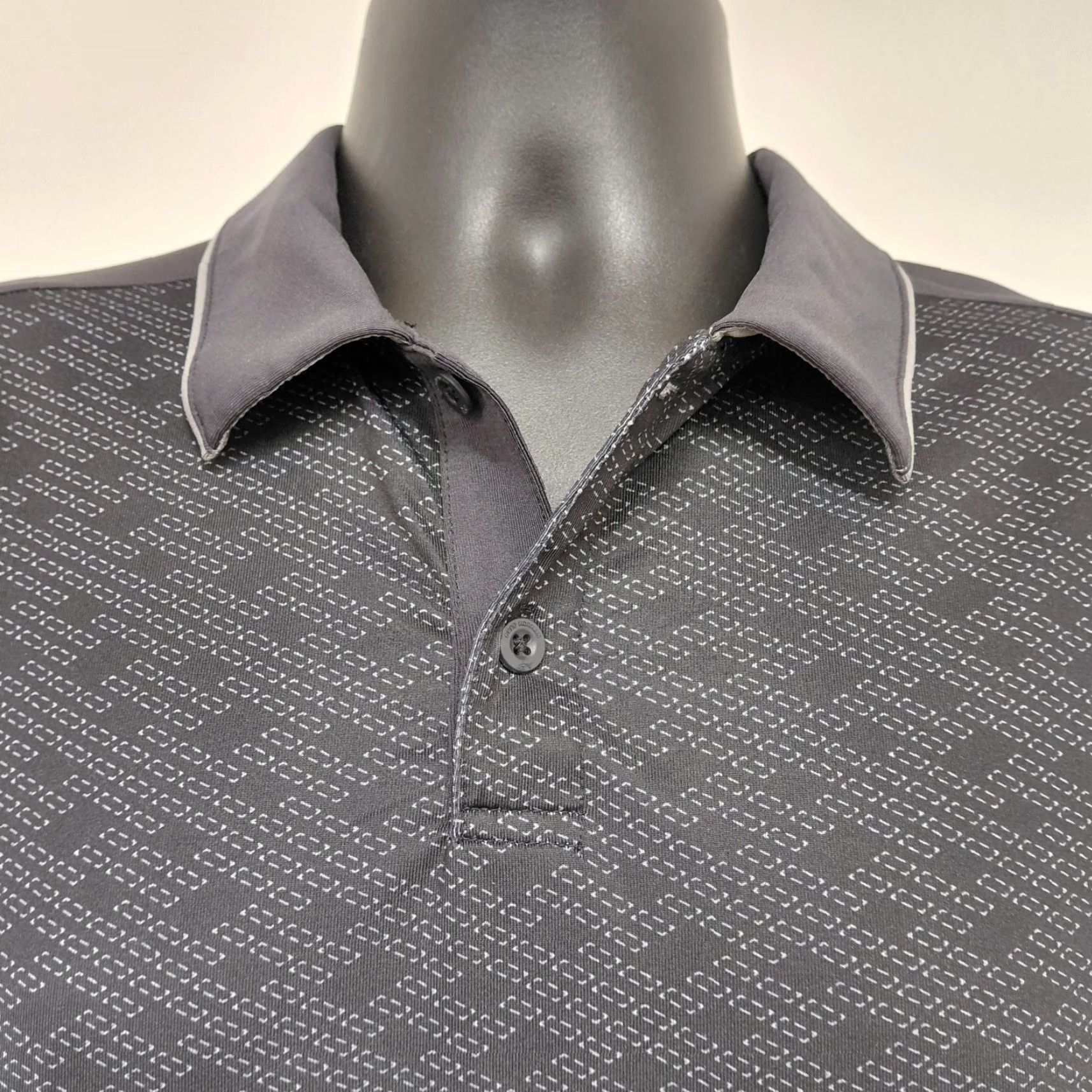 Vintage Greg Norman Golf Polo Shirt Men's L Black Tasso Elba Geometric Pattern Shirt Polo Size US L / EU 52-54 / 3 - 5 Thumbnail