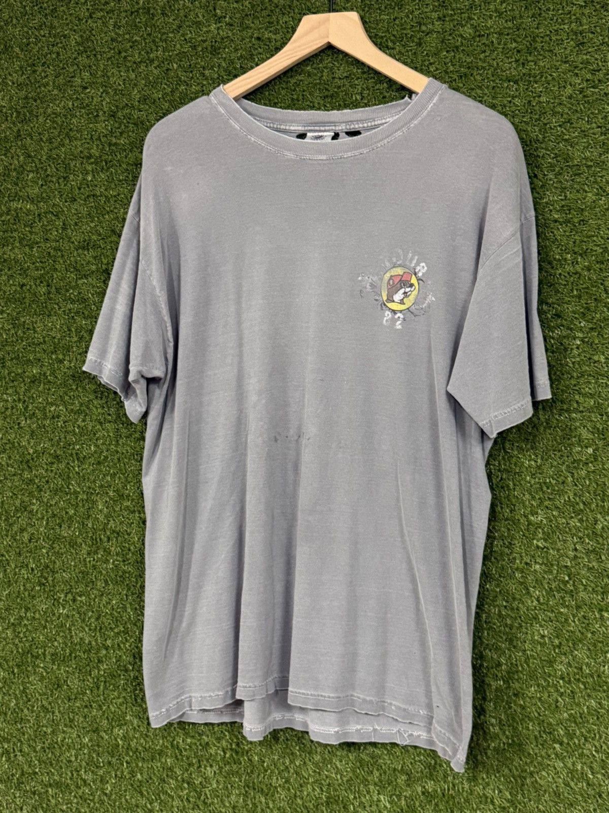 Vintage Vintage Distressed Buc-ee's Texas Tour Gas Station Tee Size US L / EU 52-54 / 3 - 1 Thumbnail