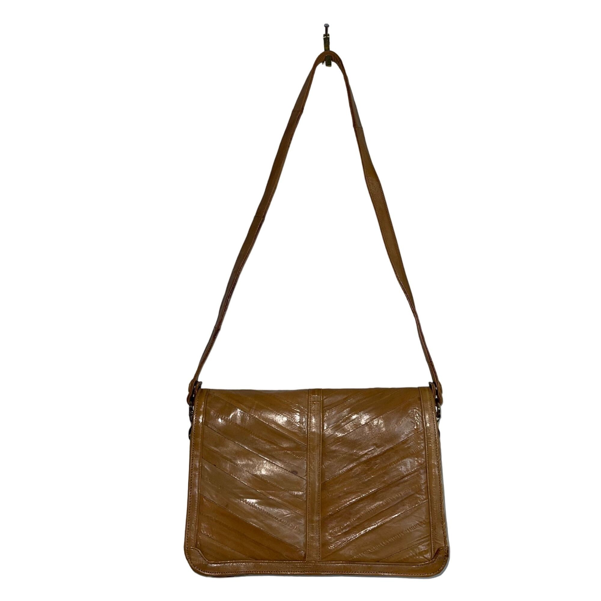 Vintage Vintage Womens Clutch Shoulder Bag Tan Eel Skin Size ONE SIZE - 2 Thumbnail