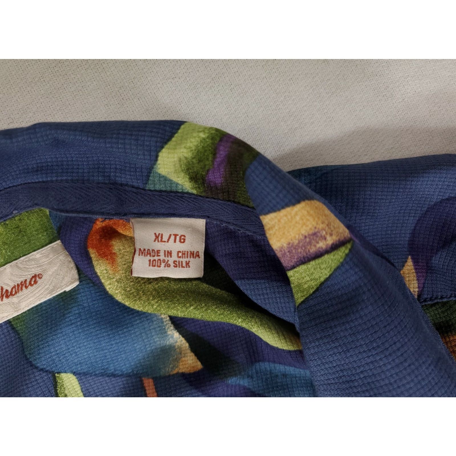 Tommy Bahama Tommy Bahama Shirt Camp Shirt Hawaiian Silk Allover Orchid Print Mens XL Short Sleeve Button-Up Multicolor Size US XL / EU 56 / 4 - 3 Thumbnail