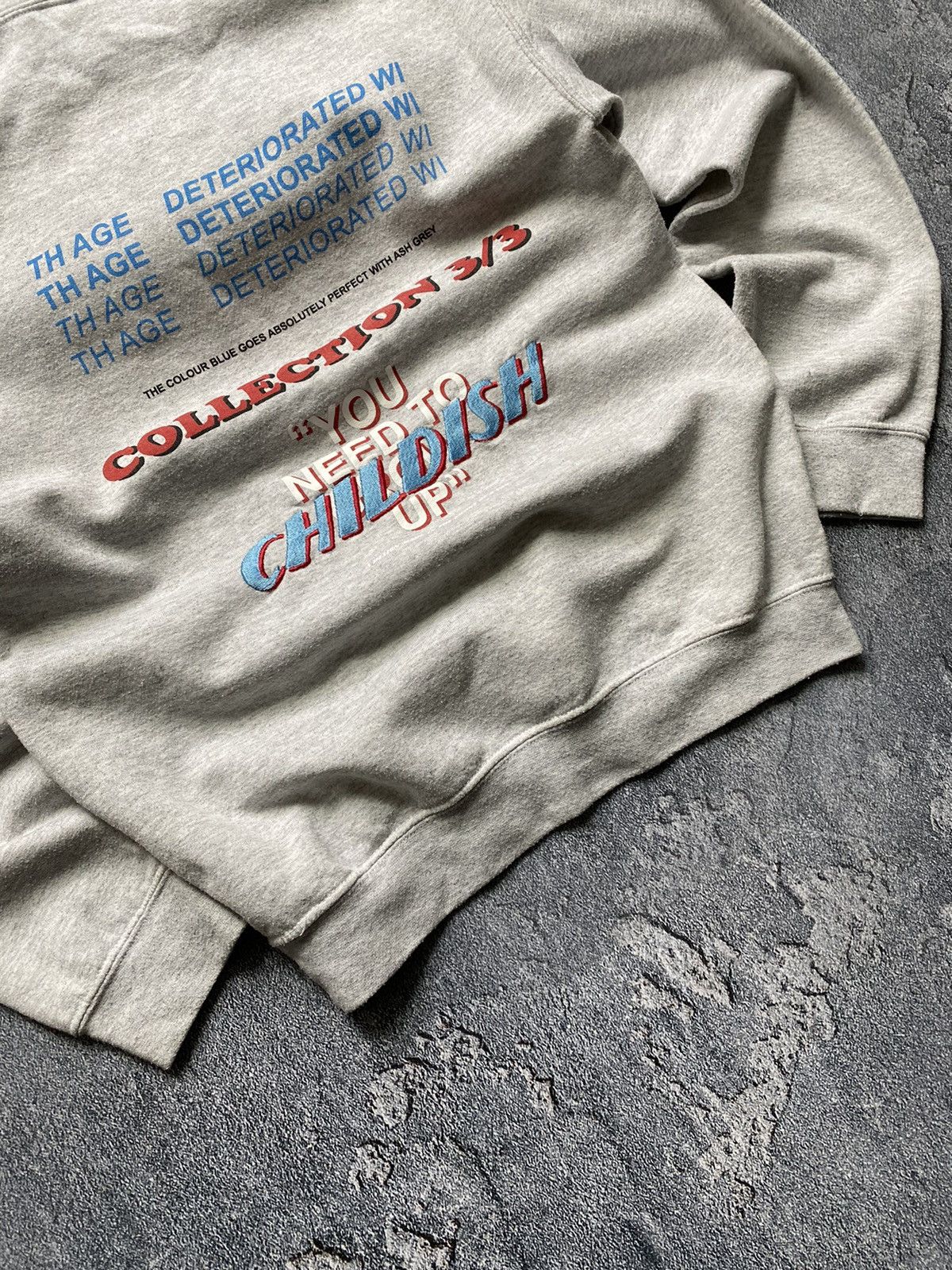 Vintage Childish VNTG 3/3 Collection Big Central Logo Grey Hoodie Size US S / EU 44-46 / 1 - 2 Thumbnail