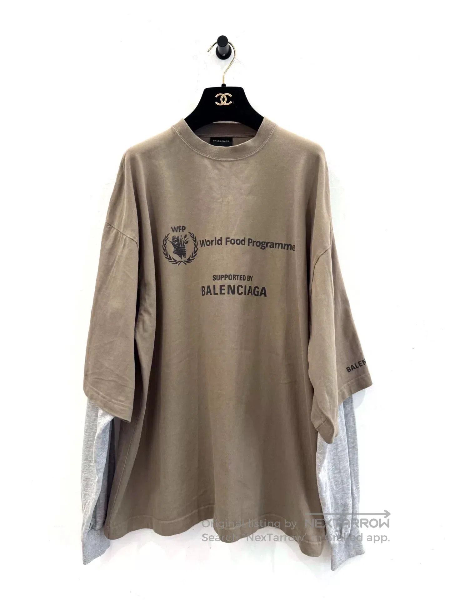 Balenciaga Balenciaga x WFP Logo Gray Mock Tee. Size US L / EU 52-54 / 3 - 1 Thumbnail