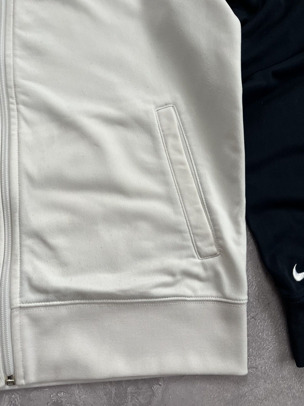 Nike VINTAGE NIKE TRACK JACKET BIG LOGO Y2K WHITE/BLUE Size US M / EU 48-50 / 2 - 3 Thumbnail
