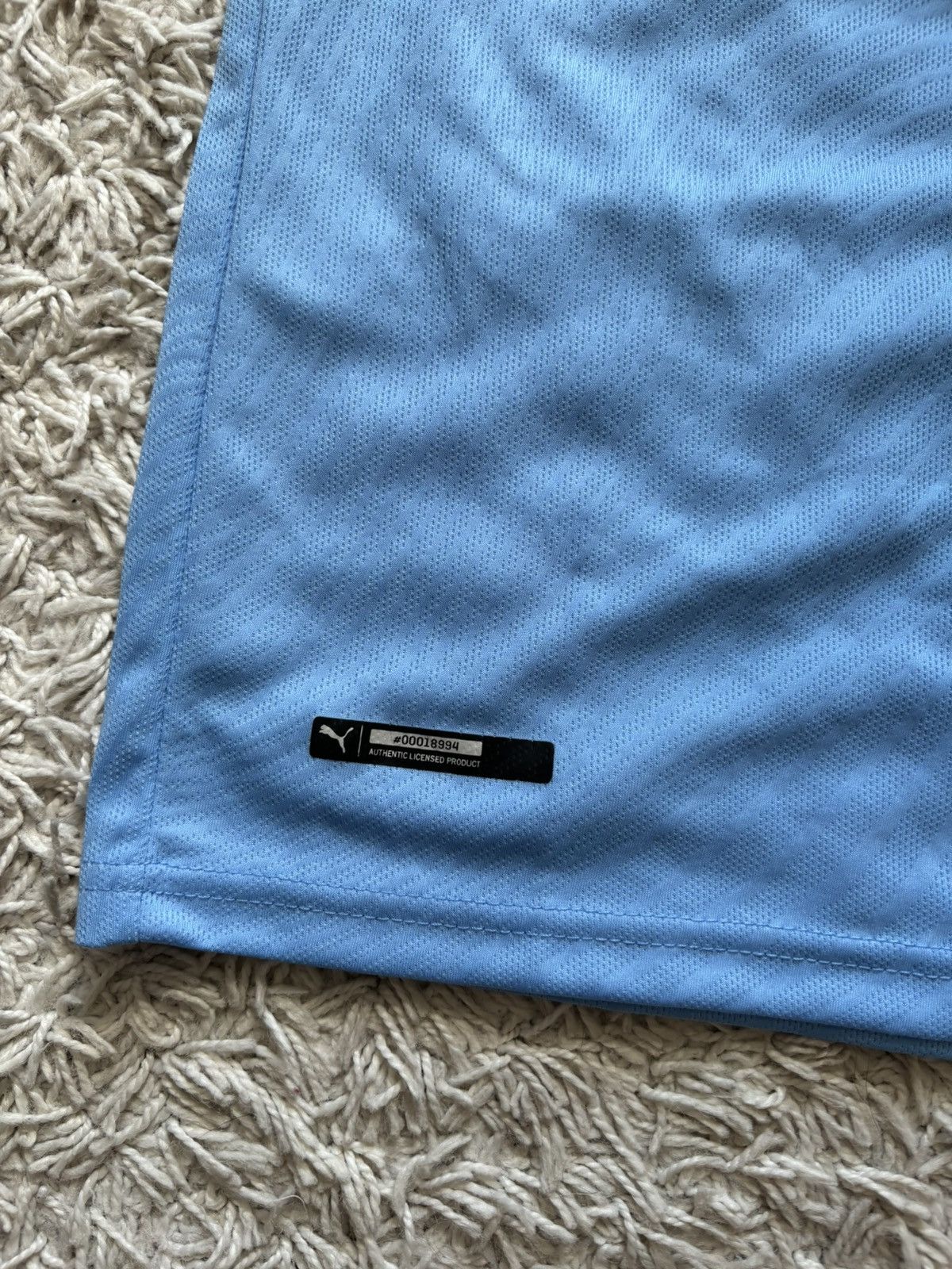 Vintage Vintage Streetwear Soccer Jersey Manchester City Size US L / EU 52-54 / 3 - 4 Thumbnail