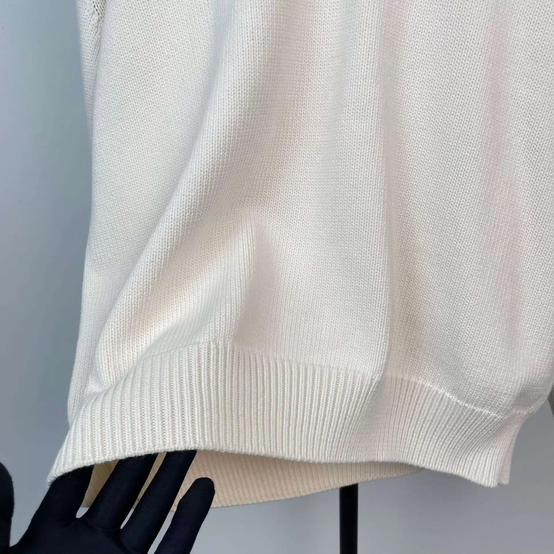 Dior Dior White Sweater Size L / US 10 / IT 46 - 9 Thumbnail