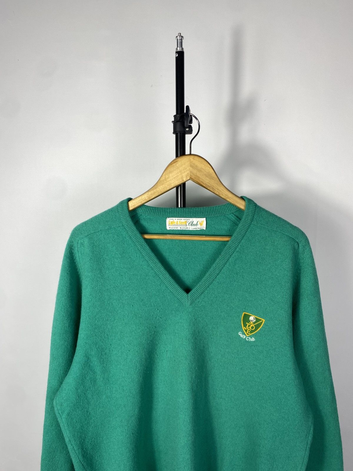 Lyle & Scott × Vintage 90s Vintage LYLE & Scott Golf Print Wool Sweater Size US L / EU 52-54 / 3 - 3 Thumbnail