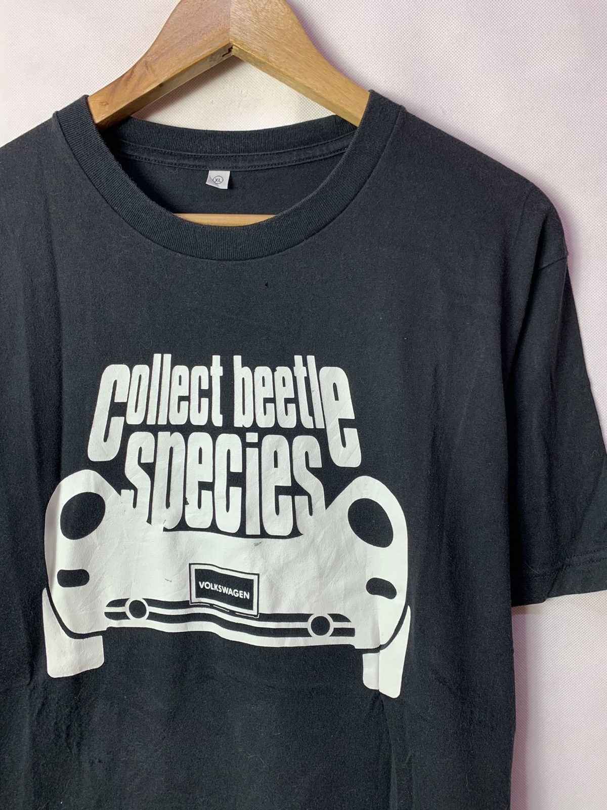 Japanese Brand × Uniqlo 🔥 Uniqlo Volkswagen Devil Robots Beetle Vintage Car Tee Size US L / EU 52-54 / 3 - 3 Thumbnail