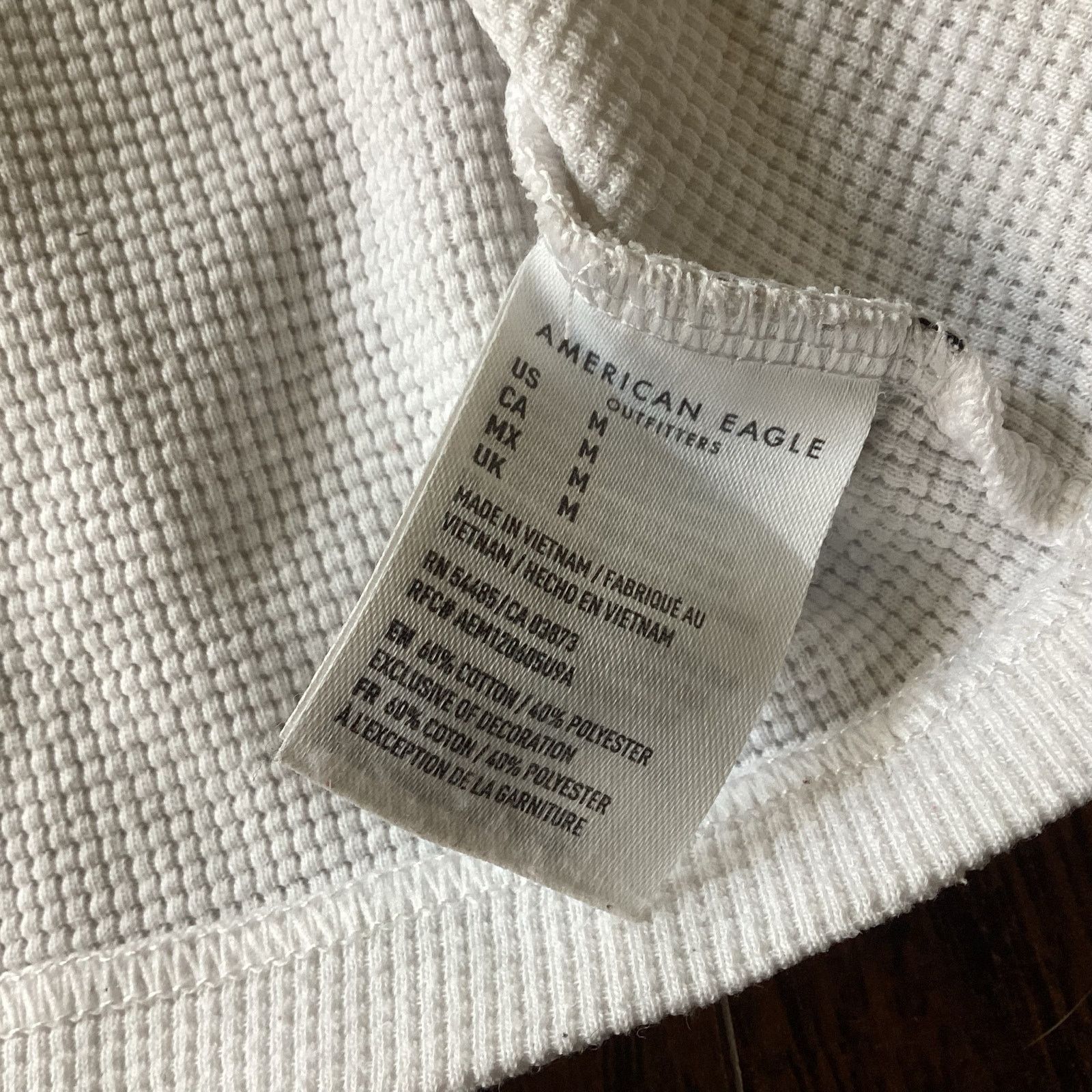 American Eagle Outfitters American Eagle Thermal Tee Size US M / EU 48-50 / 2 - 5 Thumbnail
