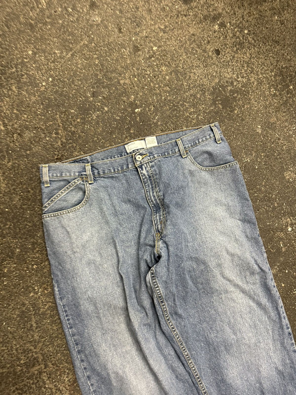 Other Y2K baggy Levi’s Silvertab jeans Size US 39 - 4 Thumbnail