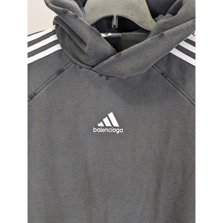 Balenciaga o1rshd1 Pullover Hoodie in Multicolor Size US M / EU 48-50 / 2 - 7 Thumbnail