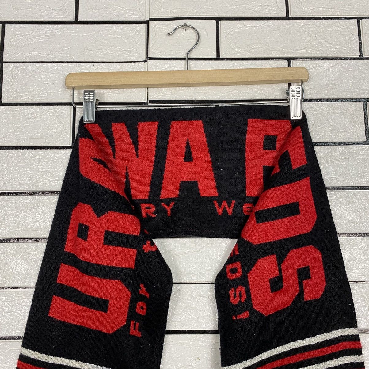 Japanese Brand Vintage muffler Football Team Urawa Reds Big Log Size ONE SIZE - 4 Thumbnail