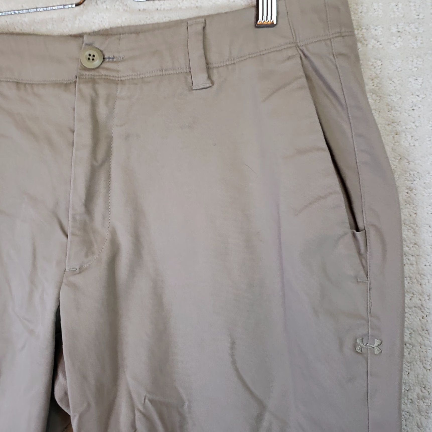 Under Armour Under Armour Chino Pants Men's Size 36 Regular Beige Stretch Golf Pants Straight Leg Slip Pocket UA Embroidered 34" Inseam Golf Theme Size US 36 / EU 52 - 5 Thumbnail