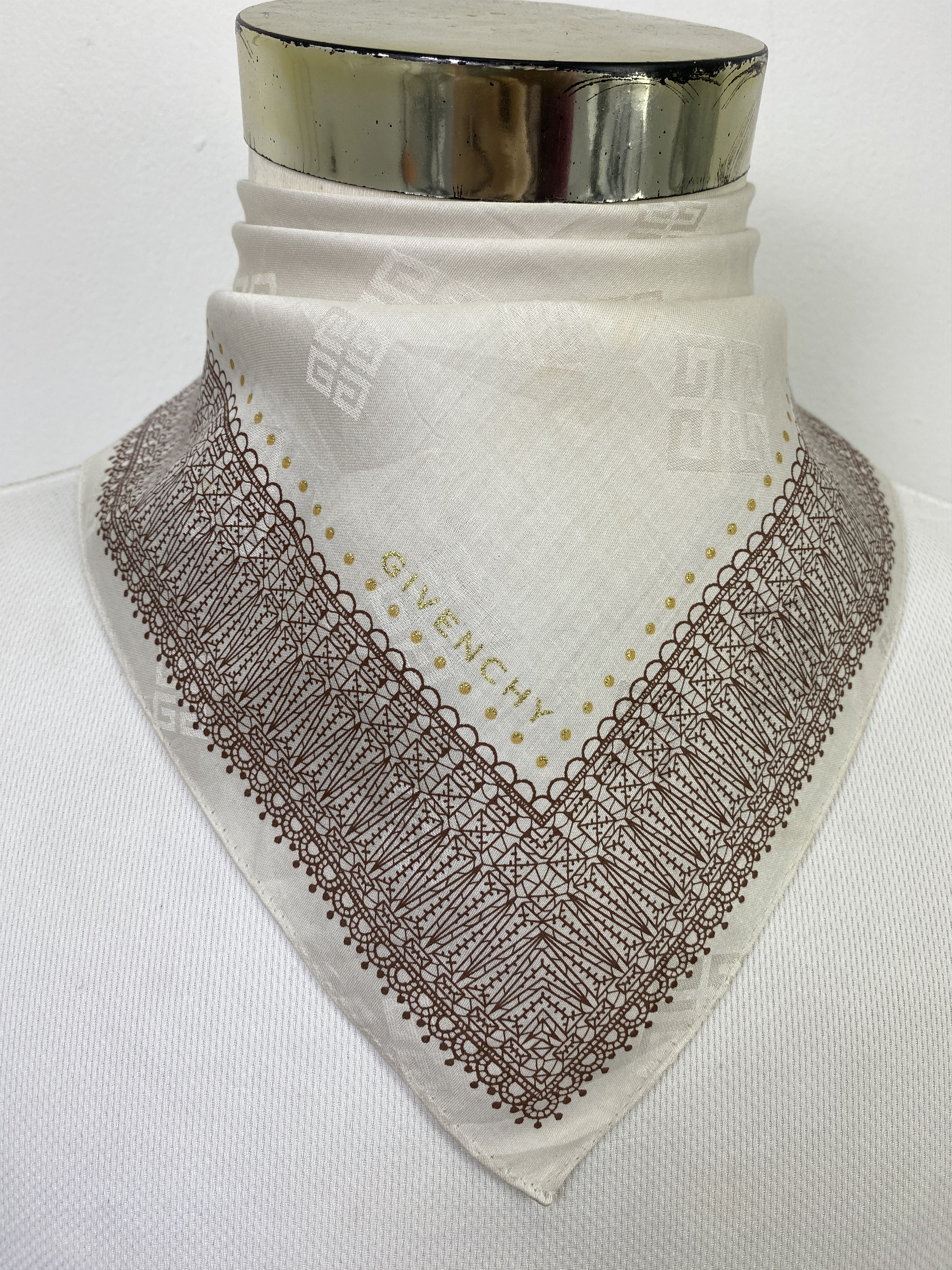 Givenchy Vintage Givenchy Handkerchief / Neckerchief KT0221 Size ONE SIZE - 2 Thumbnail