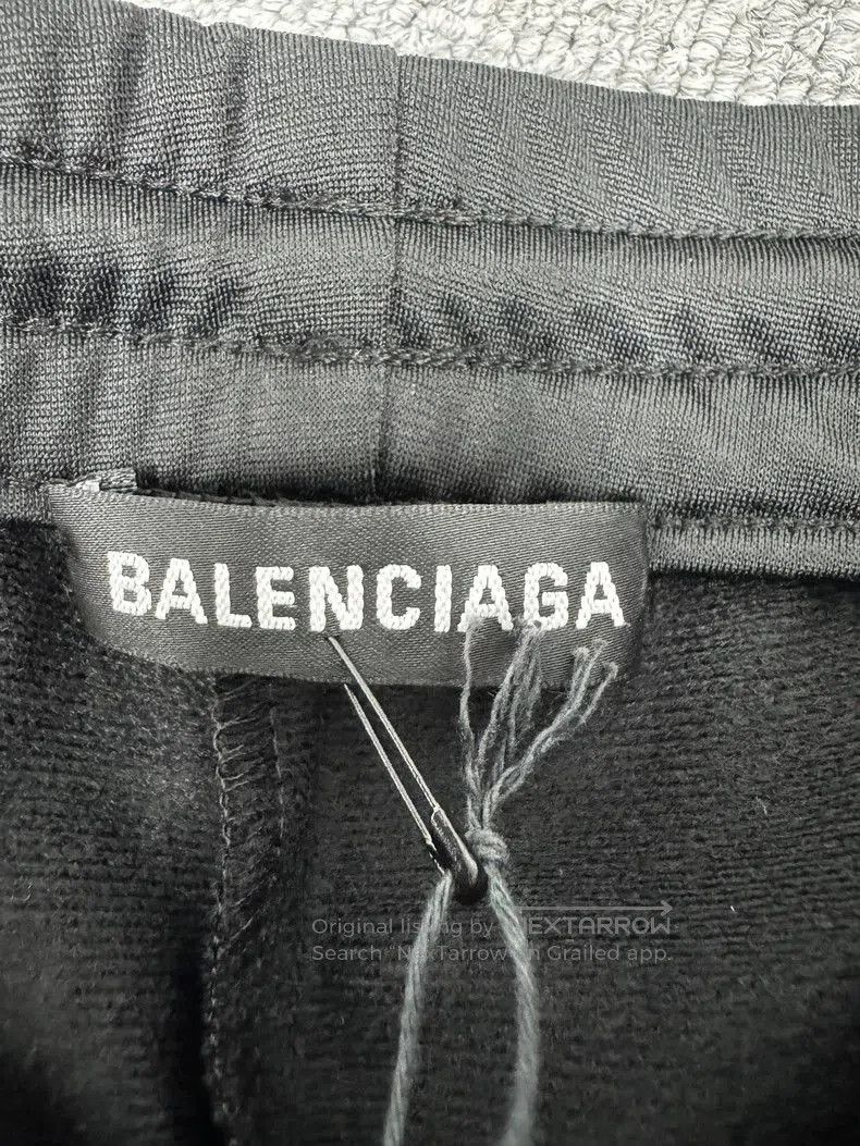 Balenciaga Balenciaga Side Logo Nylon School Pants. Size US 38 / EU 54 - 6 Thumbnail