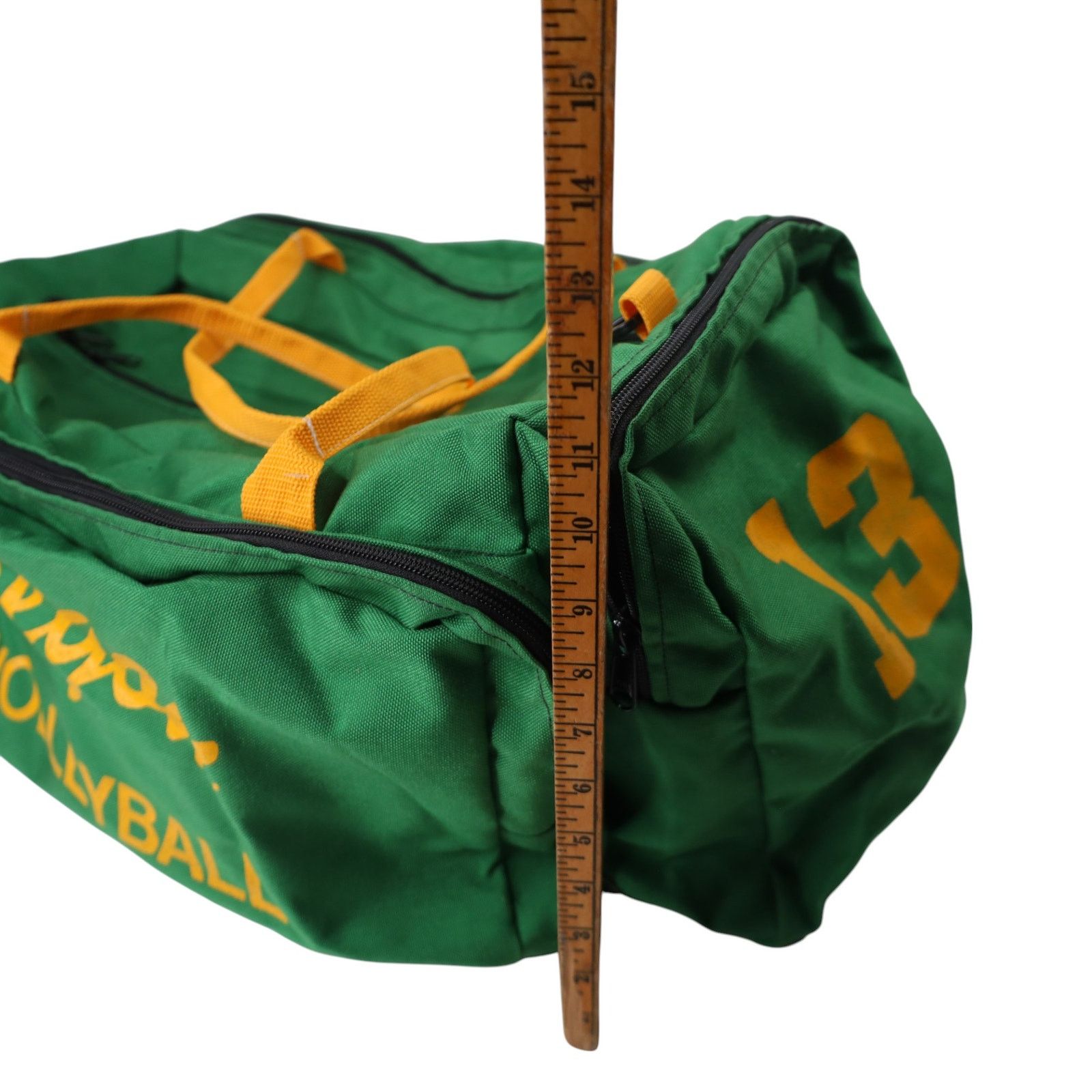 Vintage Vintage University of Oregon Ducks Volleyball Duffle Bag Size ONE SIZE - 6 Thumbnail