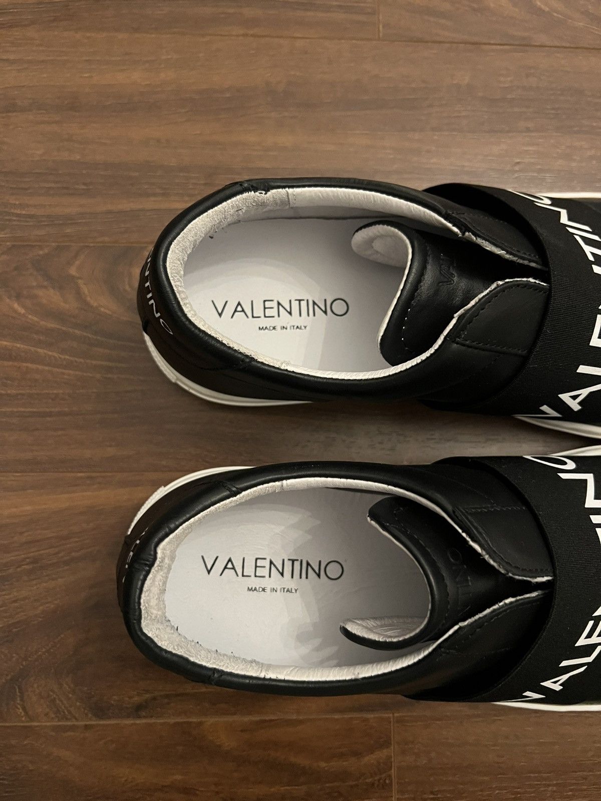 Valentino Valentino Zeus Logo Slip-on Leather Sneakers Size US 12 / EU 45 - 11 Thumbnail