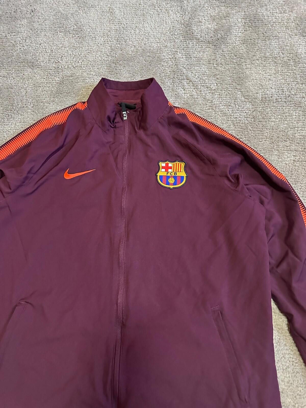 Nike Nike FC Barcelona Training Jacket Shirt Jersey Sweatshirt XL Size US XL / EU 56 / 4 - 4 Thumbnail
